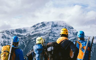 8 مزیت کوهنوردی چیست؟