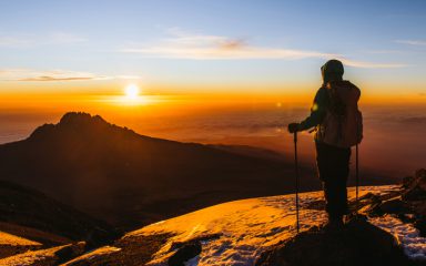 قله کلیمانجارو کجاست و چگونه به کلیمانجارو صعود کنیم؟